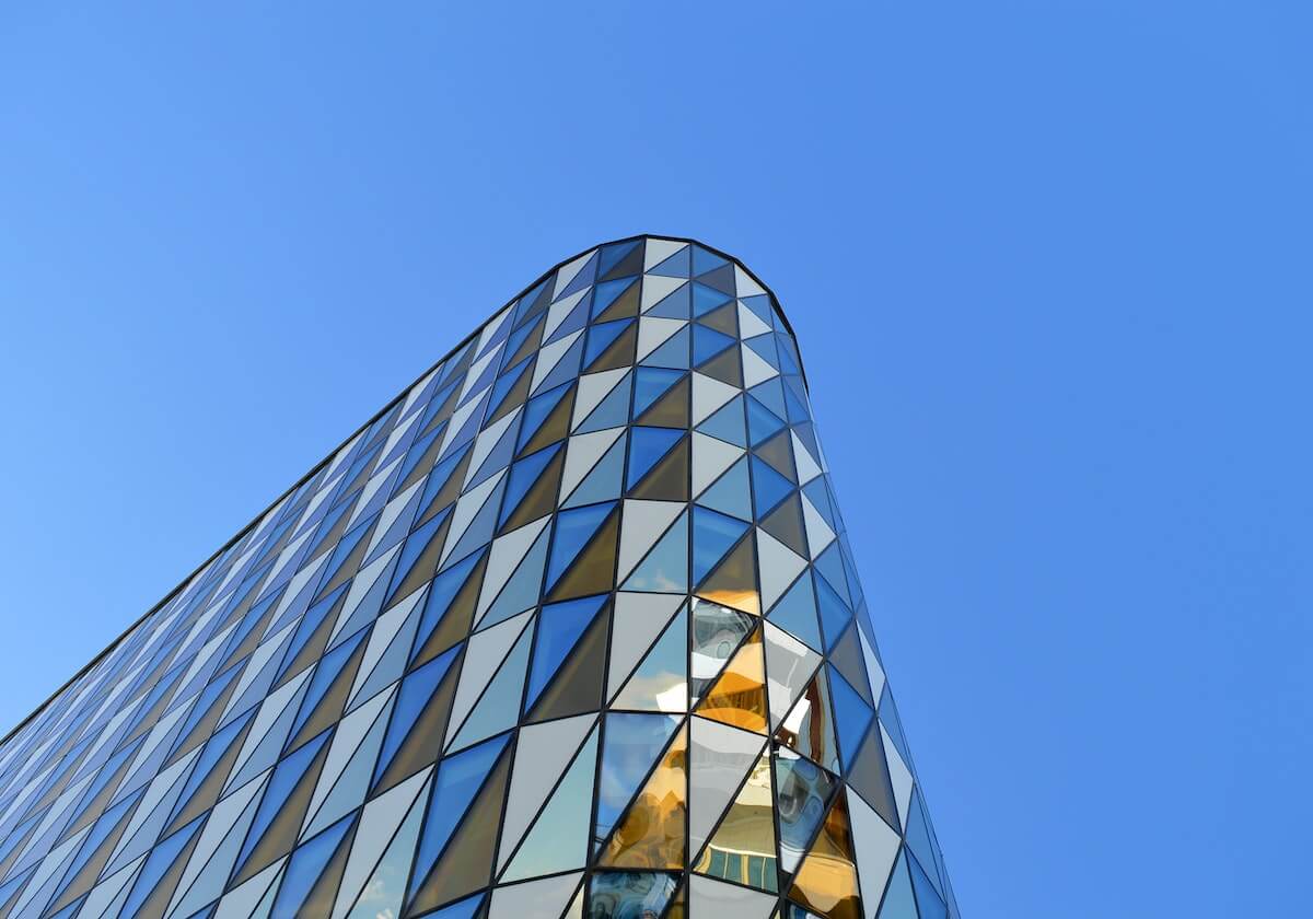 意甲媒体透露:米兰转会还是两手空空。1000万买不到扎卡,哈维格拉不会低于2500万